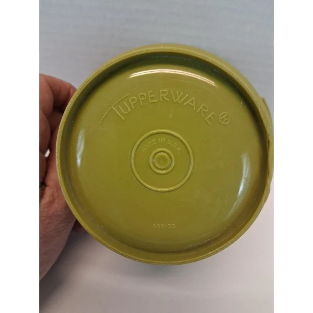 Vintage Tupperware 886-33 Avocado Green 16 oz Bowl Made in USA MCM 1970s Retro